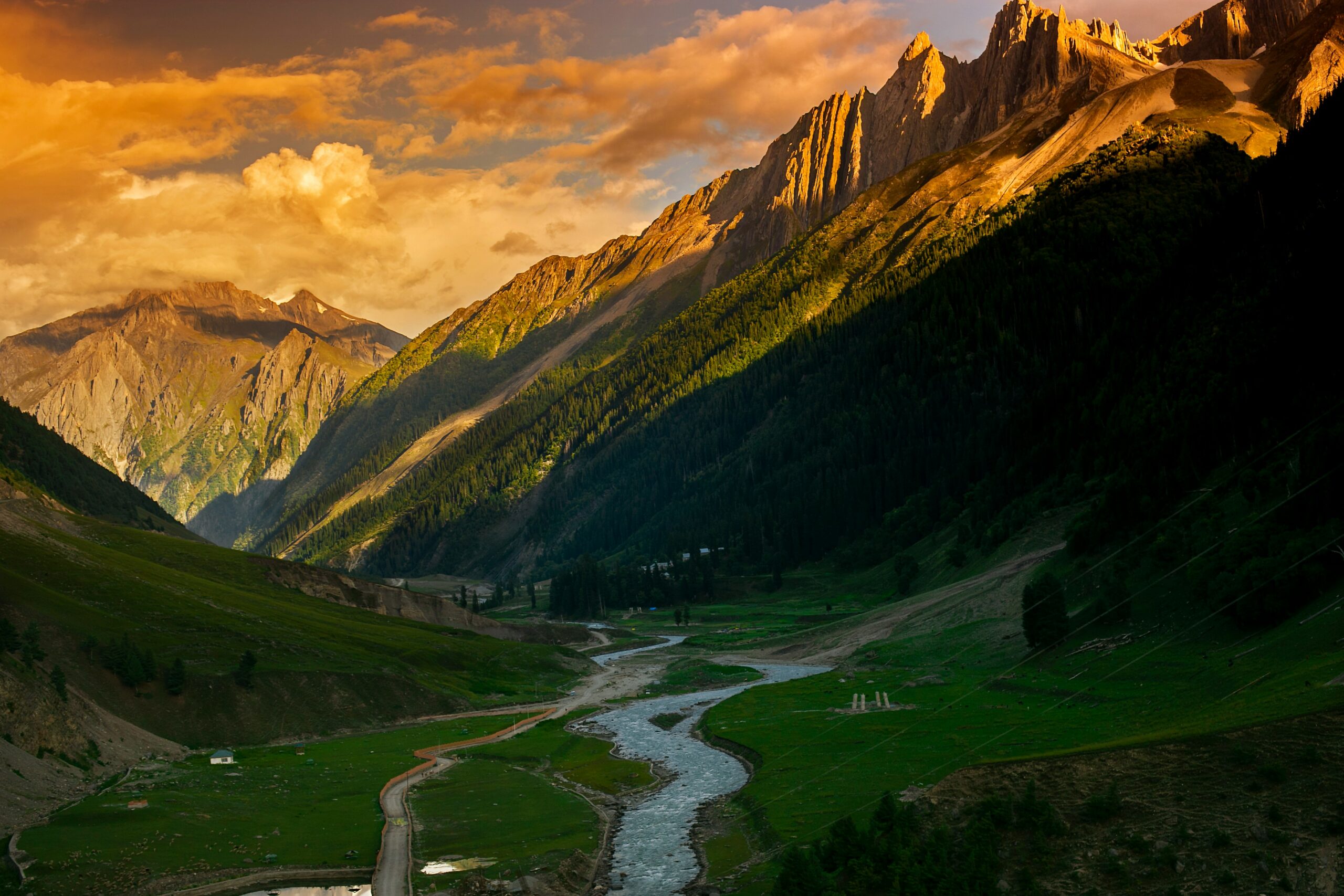 wan-salahuddin-wan-ismail-q2Zl3cciIlo-unsplash