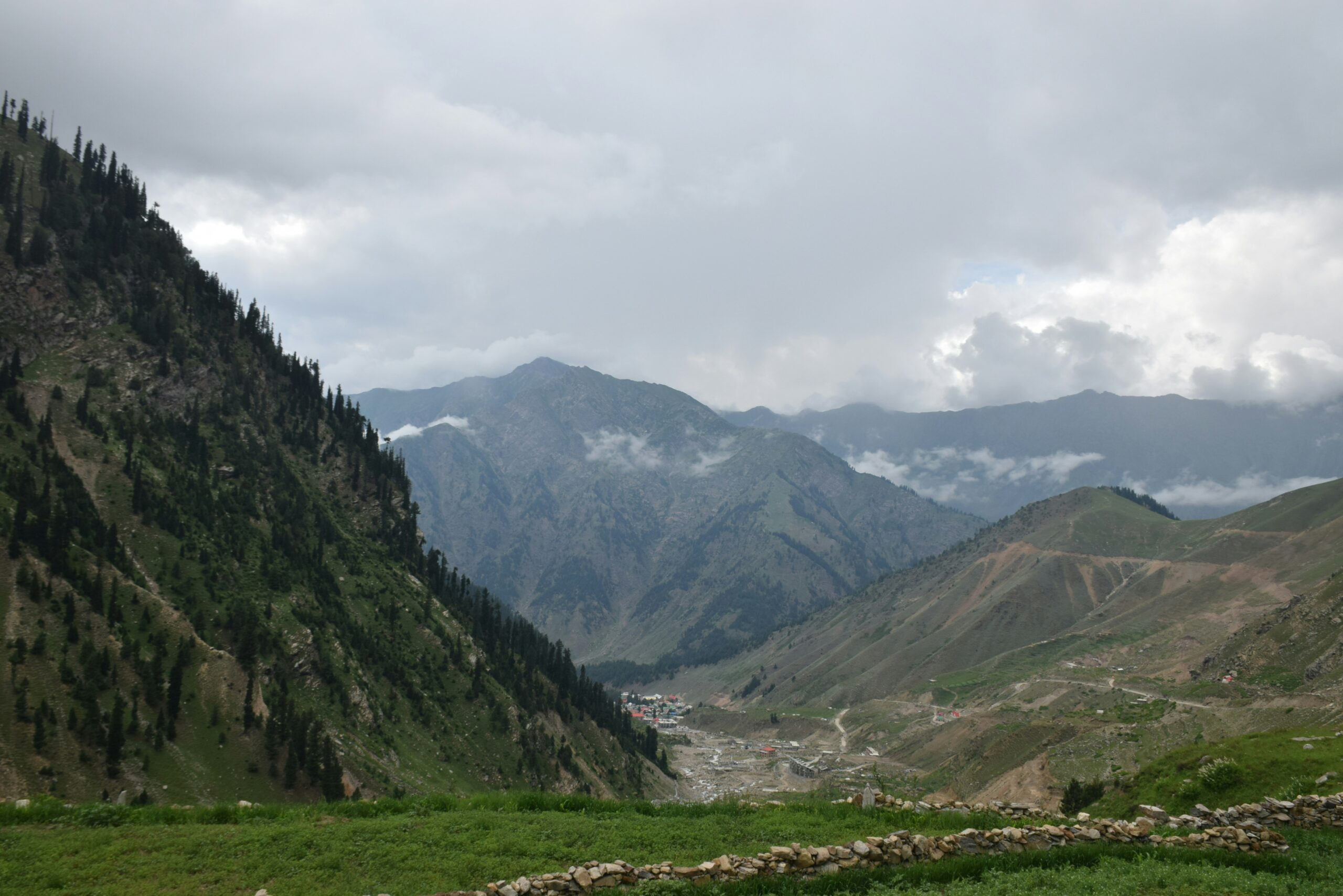 saif-ali-hJQZwYSOors-unsplash