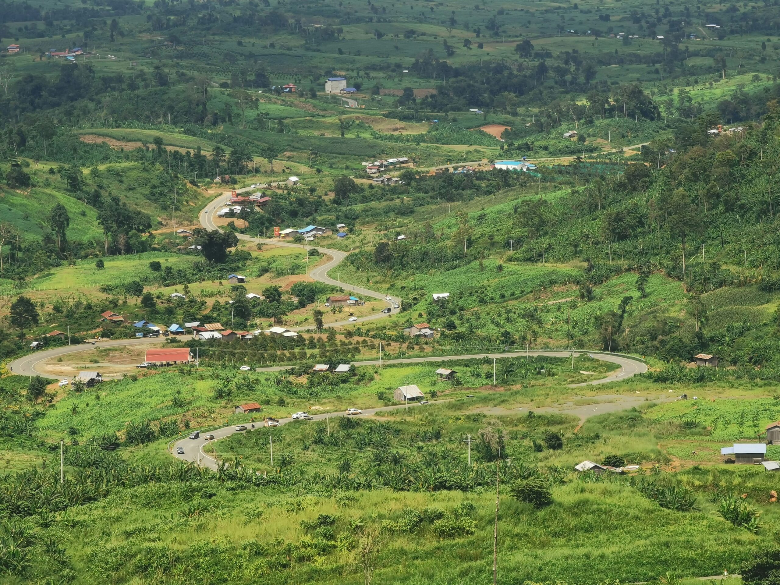 thoeun-ratana-xwV6Wckfmkc-unsplash